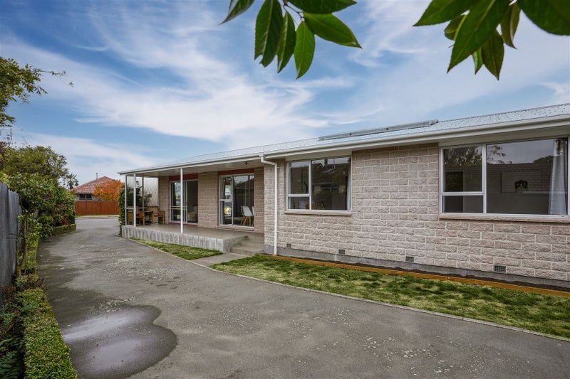 7 Panckhurst Drive, Woodend, Woodend - Carousel 14