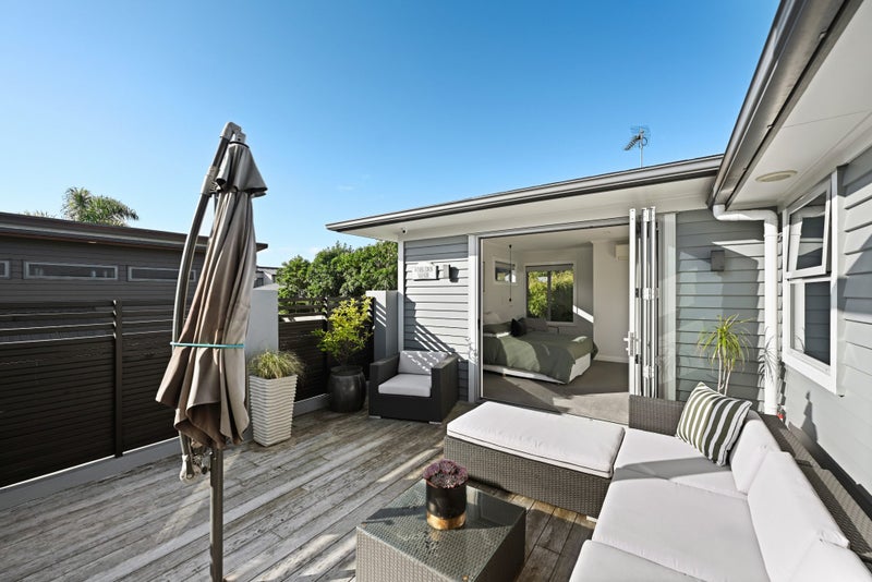 900 River Road, Queenwood, Hamilton - Carousel 24