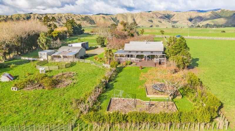 783 State Highway 57, Levin - Carousel 19