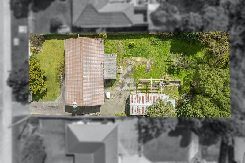 49 Main Road, Wainuiomata, Lower Hutt - Carousel 1