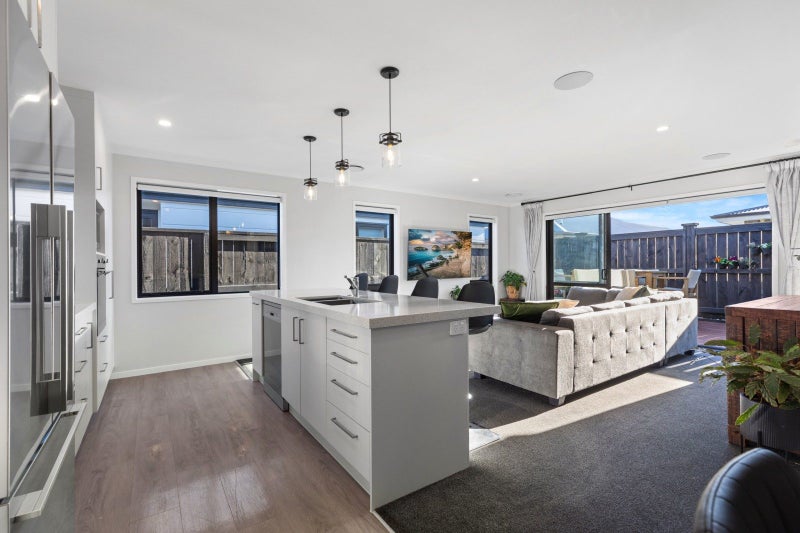 1 Salers Lane, Papamoa, Papamoa - Carousel 1