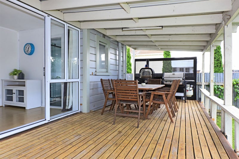 1006 Outram Road, Akina, Hastings - Carousel 12