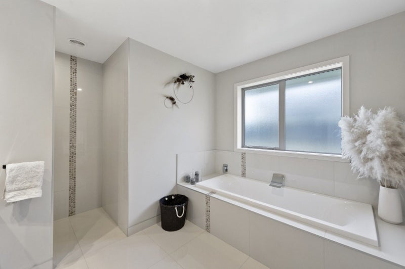 22 Helen June Avenue, Flagstaff, Hamilton - Carousel 20