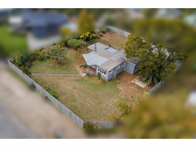 29 Stalkers Road, Woodend Beach, Woodend - Carousel 1