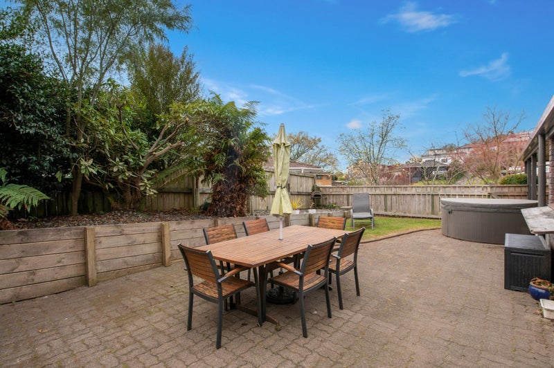 4 Aquarius Drive, Kawaha Point, Rotorua - Carousel 18