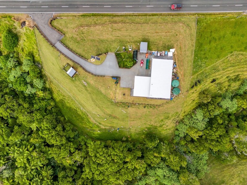 242 Henwood Road, Paraite, New Plymouth - Carousel 29