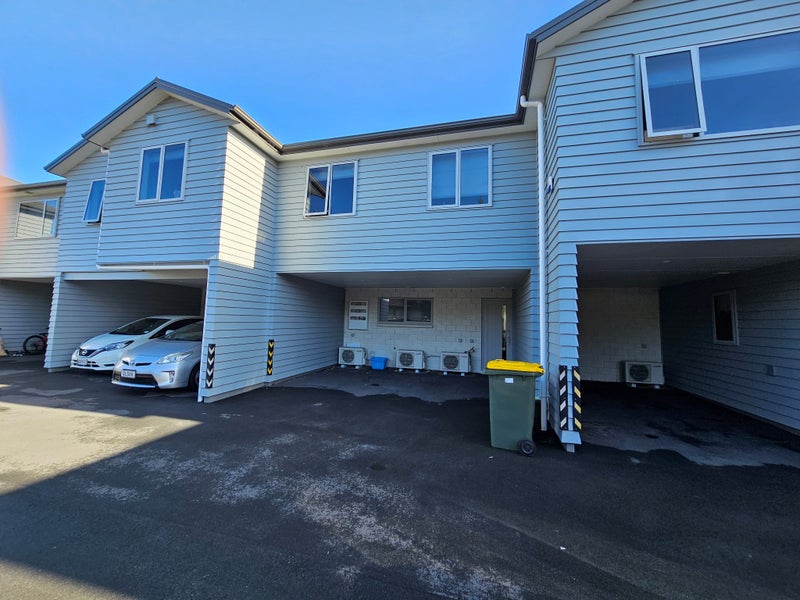 4/20 Dowding Street, Melville, Hamilton - Carousel 1