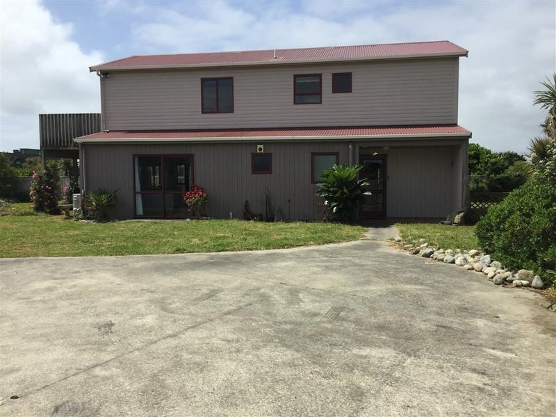 151 Field Way, Waikanae Beach, Waikanae - Carousel 2