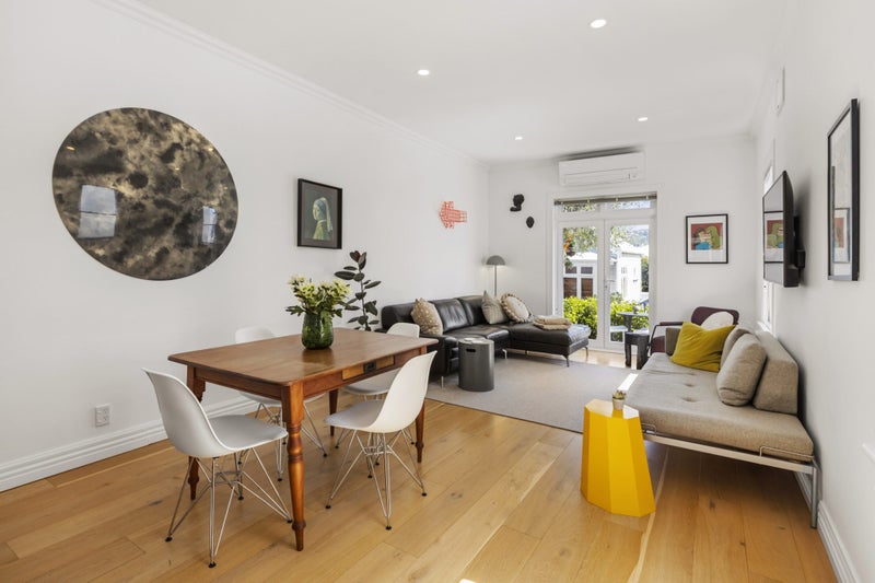 18 Moir Street, Mount Victoria, Wellington - Carousel 2