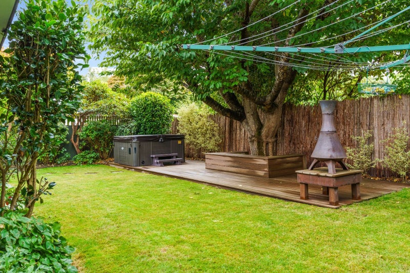 33 Highland Place, Avonhead, Christchurch - Carousel 18