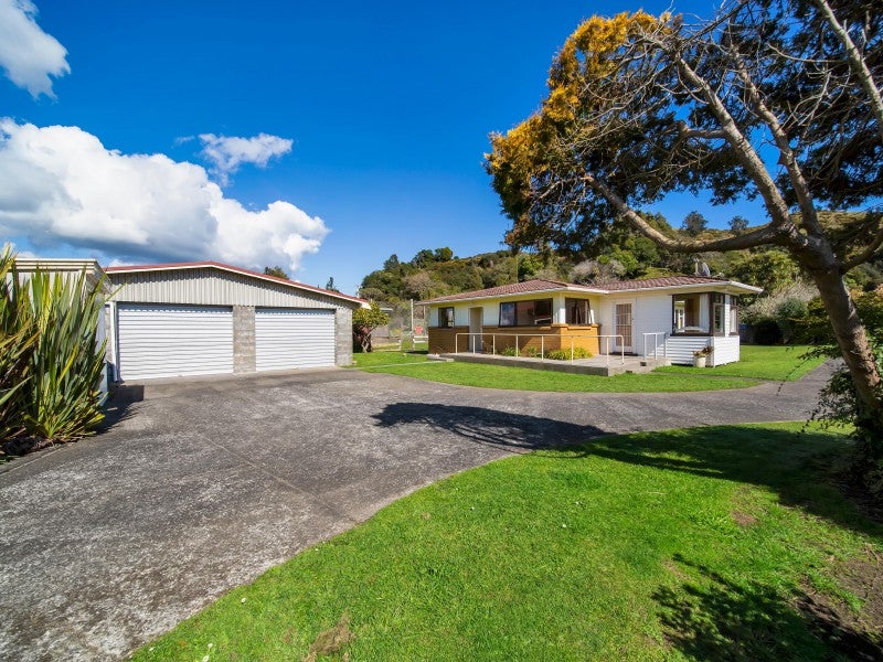 17 Tongaporutu Road, Tongaporutu, Urenui - Carousel 2