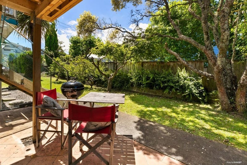 16B Wolseley Street, Morningside, Auckland - Carousel 1