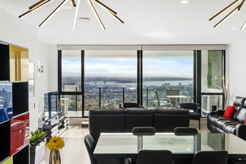 1208/8 Hereford Street, Freemans Bay, Auckland - Carousel 1