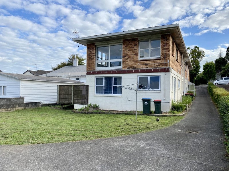 4/48 King George Avenue, Epsom, Auckland - Carousel 2