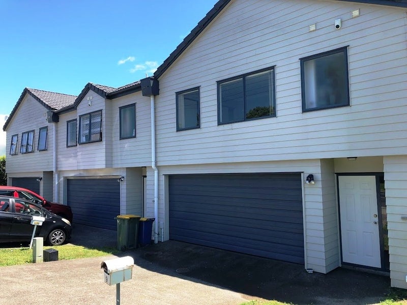 9 Pooks Road, Ranui, Auckland - Carousel 1