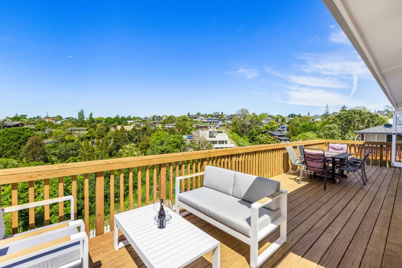 38 Colmar Road, Mellons Bay, Auckland - Carousel 2