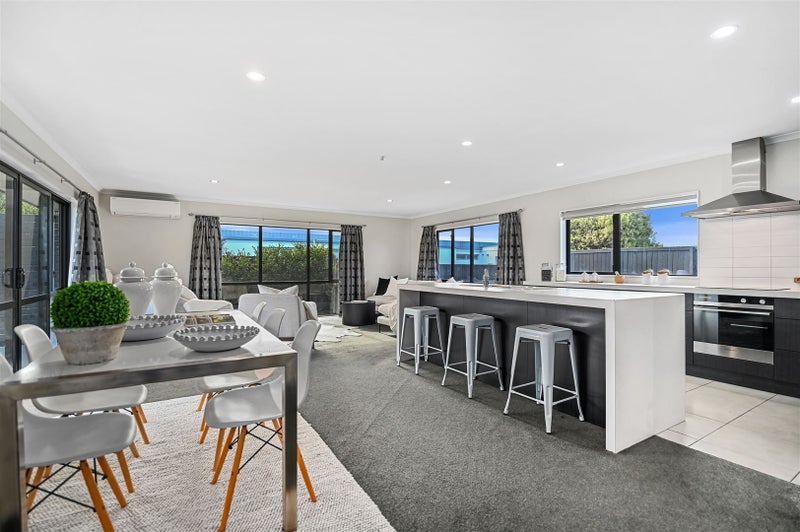 7 Teagarden Close, Mairehau, Christchurch - Carousel 2