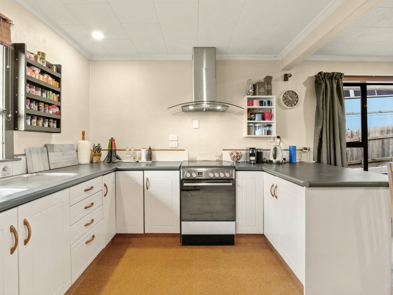 239 Brockville Road, Brockville, Dunedin - Carousel 2