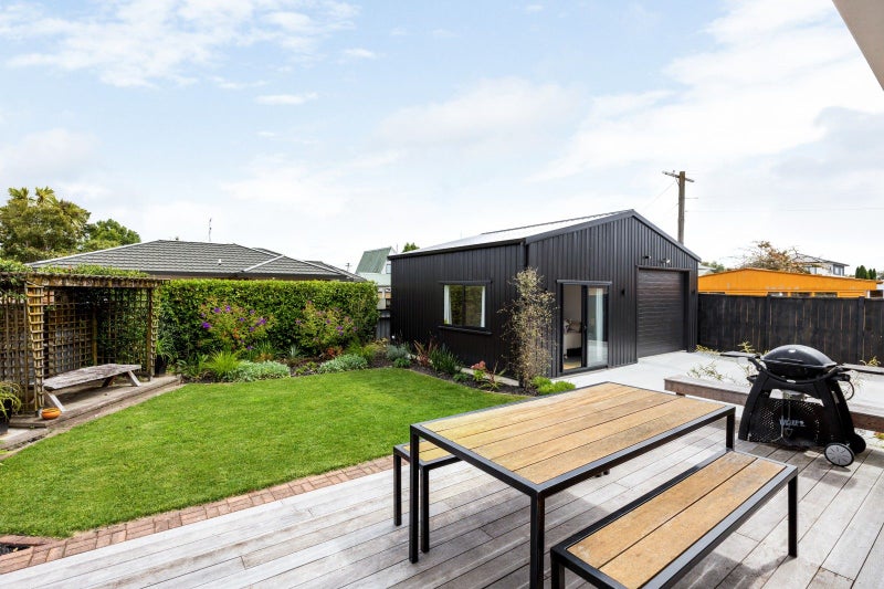 11 Sandwich Road, St Andrews, Hamilton - Carousel 2