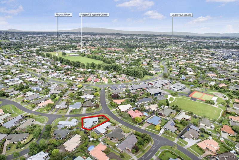 34 Admiral Crescent, Flagstaff, Hamilton - Carousel 25