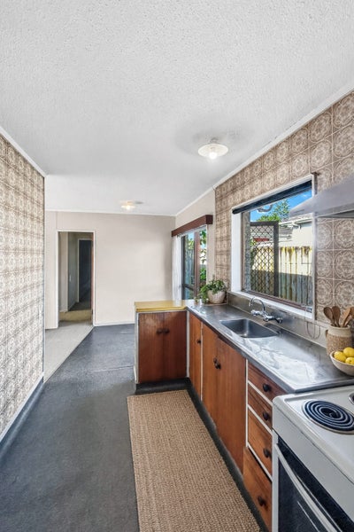 2/43 Kimpton Road, Papatoetoe, Auckland - Carousel 2