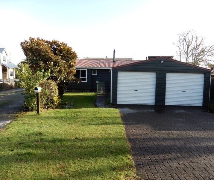 13B Holden Avenue, Holdens Bay, Rotorua - Carousel 1