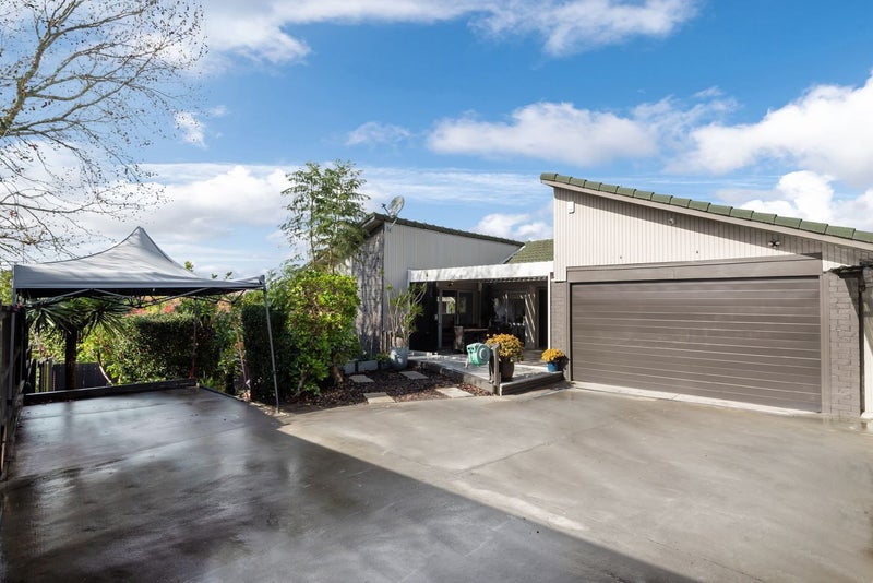 127 Oaktree Avenue, Browns Bay, Auckland - Carousel 25