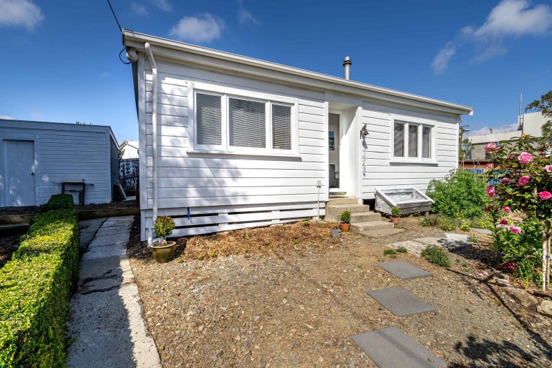 23 Sussex Street, Tapanui - Carousel 2