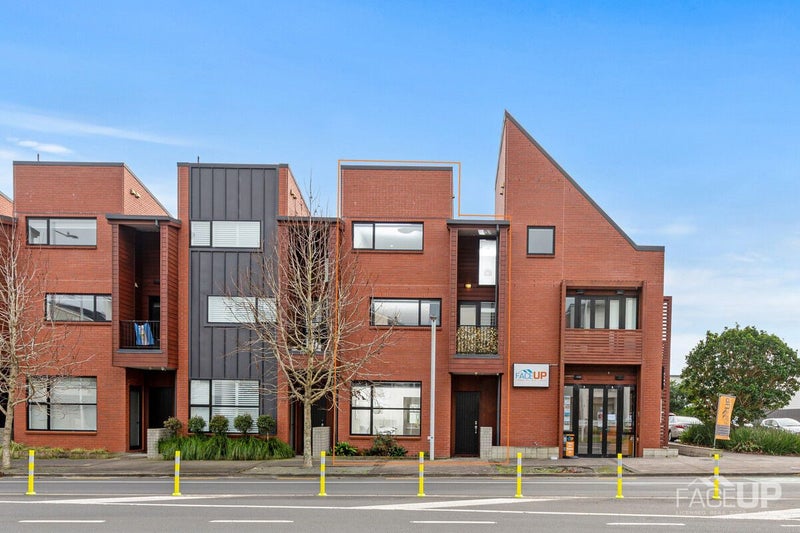 86 Hobsonville Point Road, Hobsonville, Auckland - Carousel 2