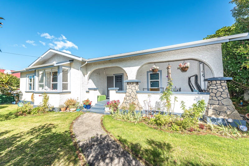 26 Mason Terrace, Gonville, Whanganui - Carousel 1
