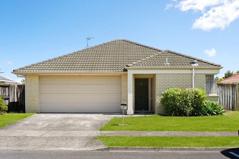 6 Grevillea Place, Melville, Hamilton - Carousel 1