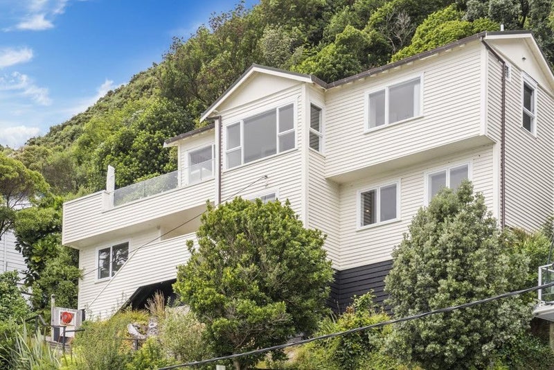 515 Marine Drive, Sunshine Bay, Lower Hutt - Carousel 19