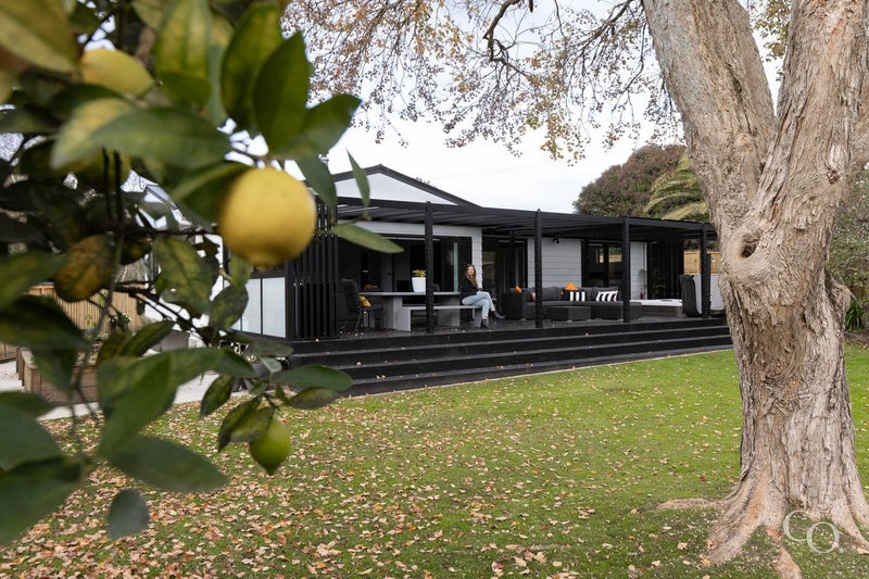 25 Black Road, Te Puke - Carousel 1