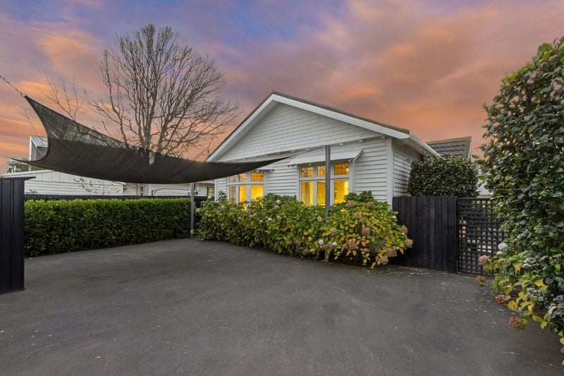 101 Innes Road, St Albans, Christchurch - Carousel 1