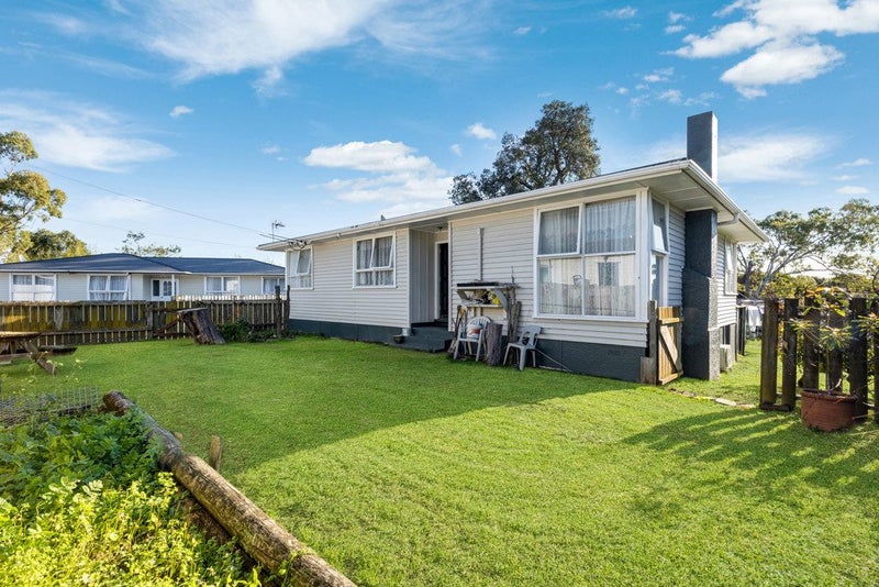 180 Tennessee Avenue, Mangere East, Auckland - Carousel 1
