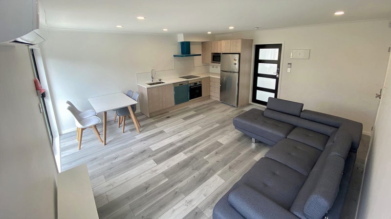 6/56 May Street, Hamilton East, Hamilton - Carousel 2