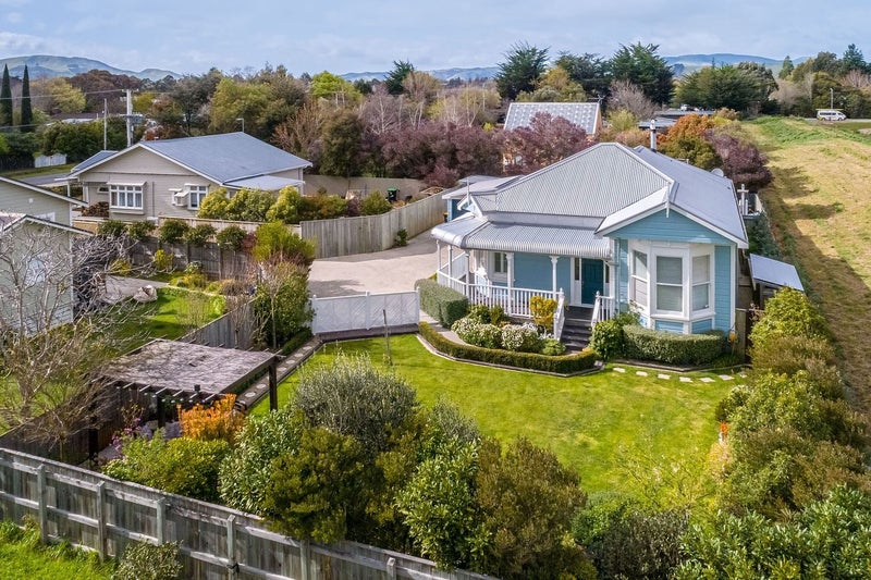 32A Esther Street, Martinborough - Carousel 2
