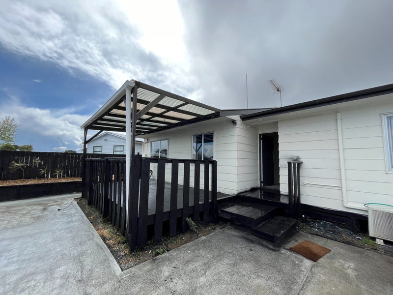 7 Dunstan Place, Otara, Auckland - Carousel 1