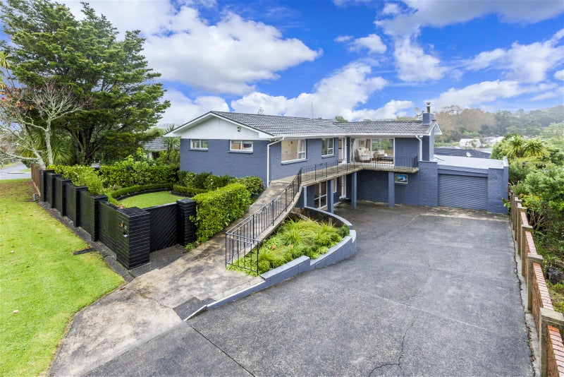 42 Lynden Avenue, Hillcrest, Auckland - Carousel 1