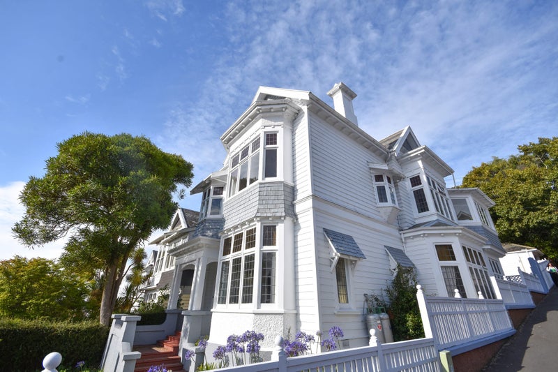 16 Pitt Street, North Dunedin, Dunedin - Carousel 2