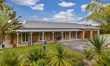 108 The Avenue, Lucas Heights, Auckland - Carousel 1