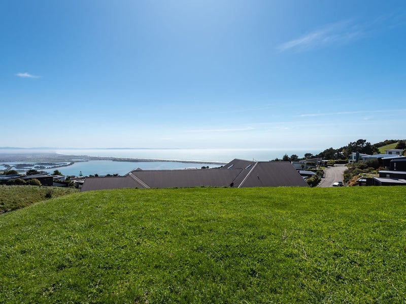 4 Bluewater View, Mount Pleasant, Christchurch - Carousel 1