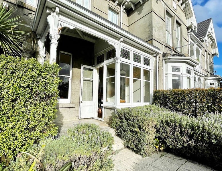 1/209 Ponsonby Road, Freemans Bay, Auckland - Carousel 1