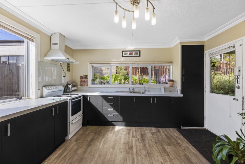 487 Kaikorai Valley Road, Bradford, Dunedin - Carousel 2