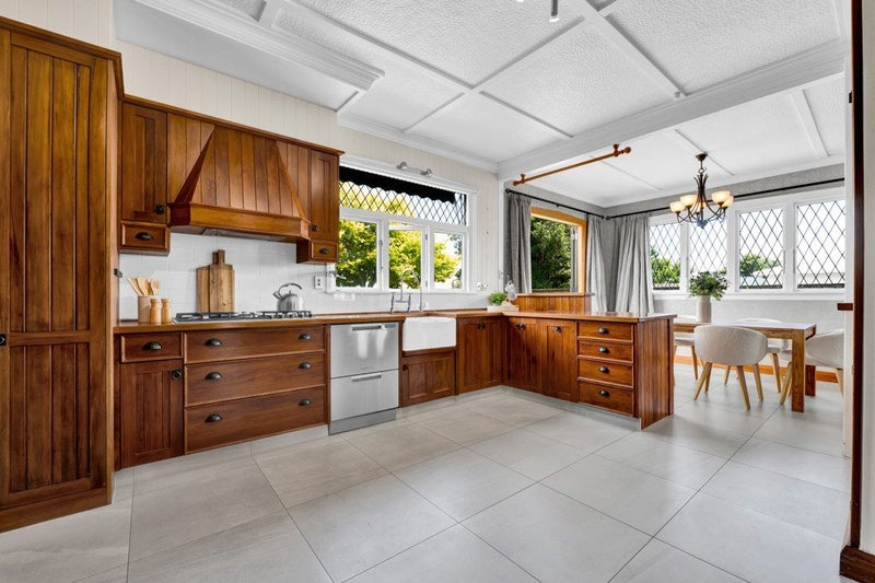 168 Brooklands Road, Vogeltown, New Plymouth - Carousel 2