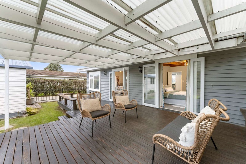 20 Awatapu Drive, Whakatane, Whakatane - Carousel 1