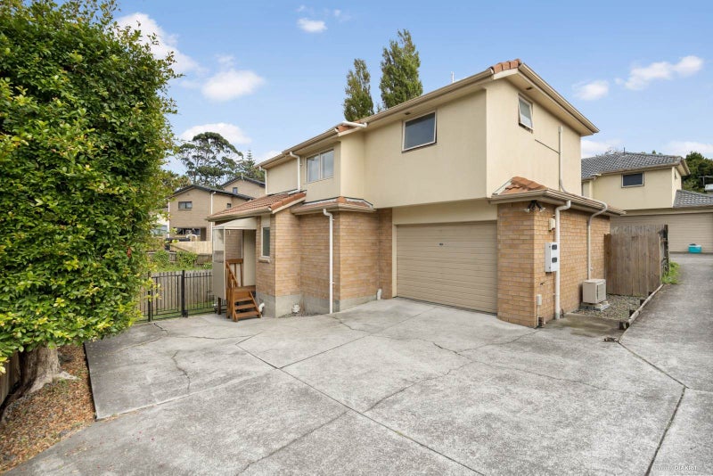 85A Commissariat Road, Mount Wellington, Auckland - Carousel 1