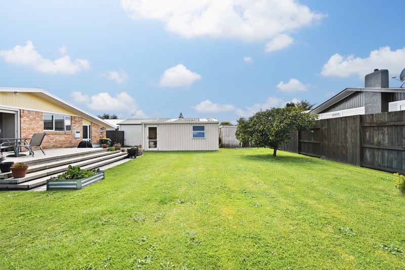 32 Fuchsia Avenue, Pukete, Hamilton - Carousel 2