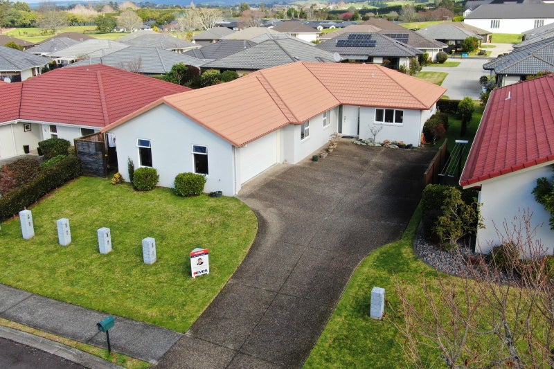 10 Gleneagles Drive, Katikati - Carousel 22