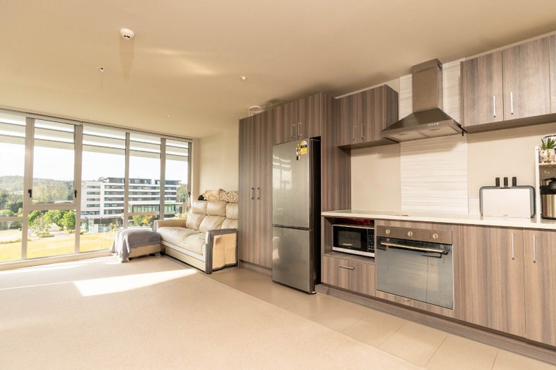 209/1 Rose Garden Lane, Albany, Auckland - Carousel 1